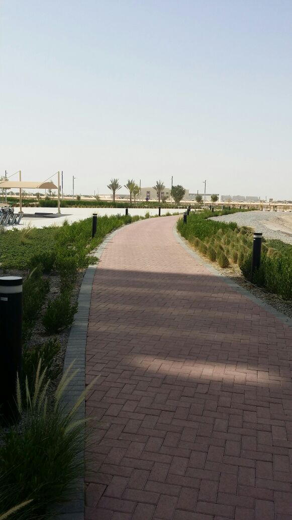 015 Series Solar Bollard